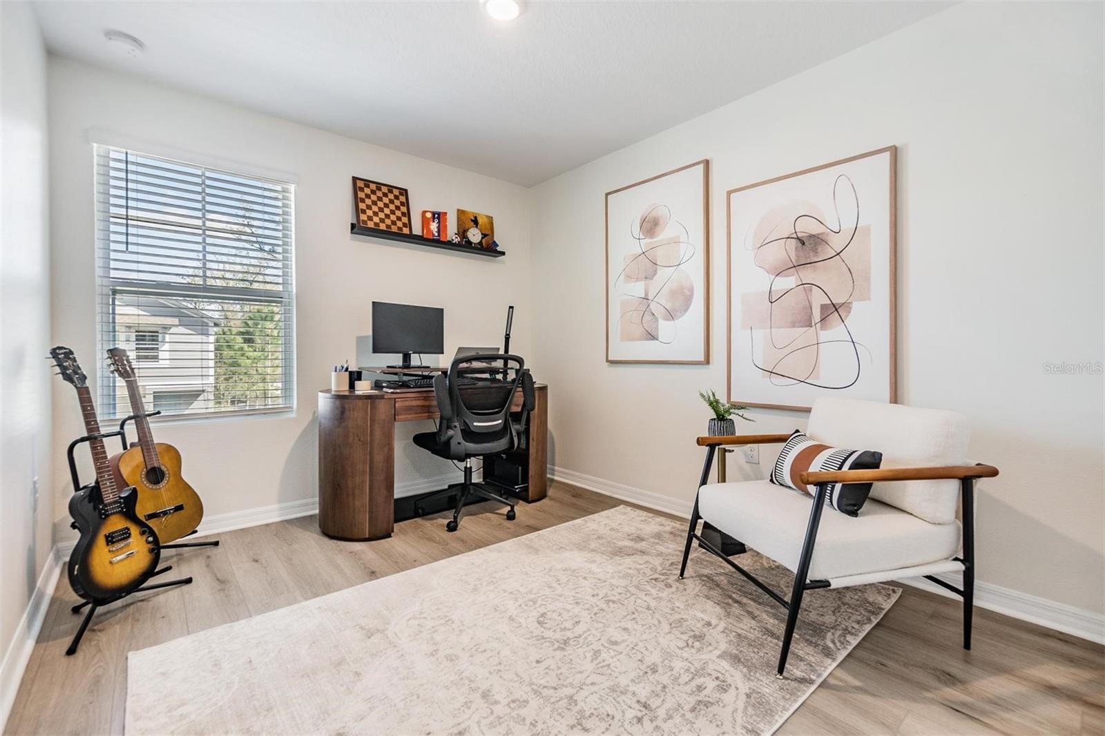 2710 CHESTNUT CREEK PL