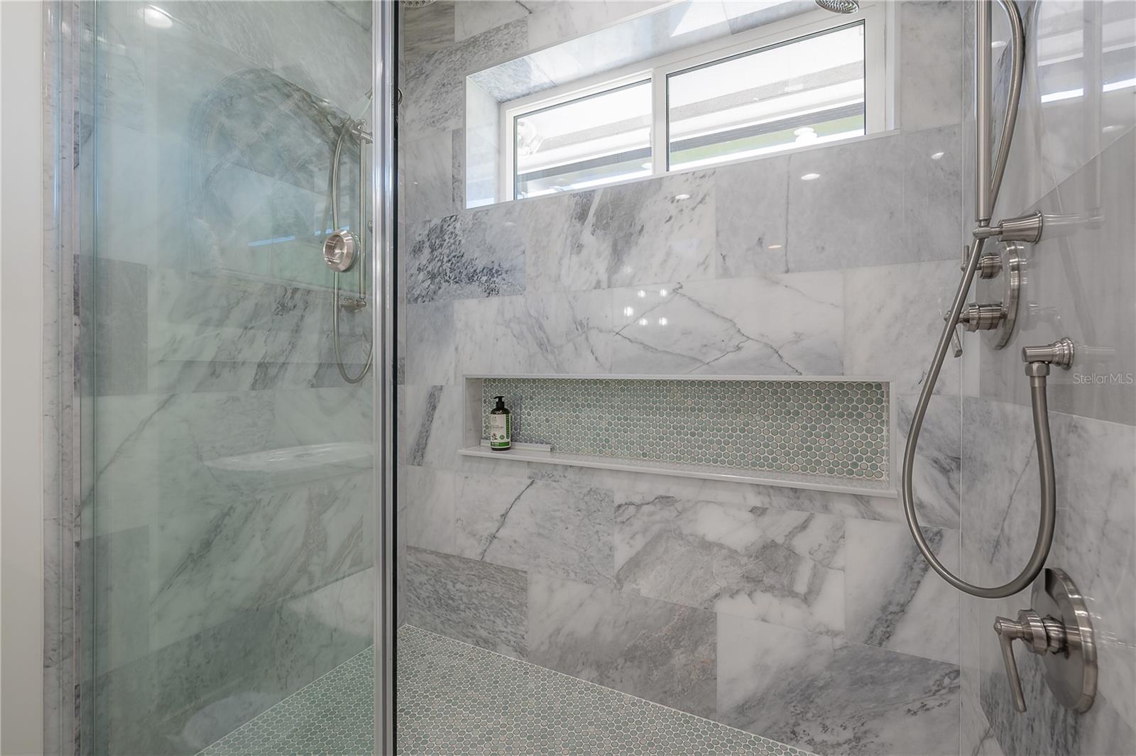 7704 LAKE CYPRESS DR