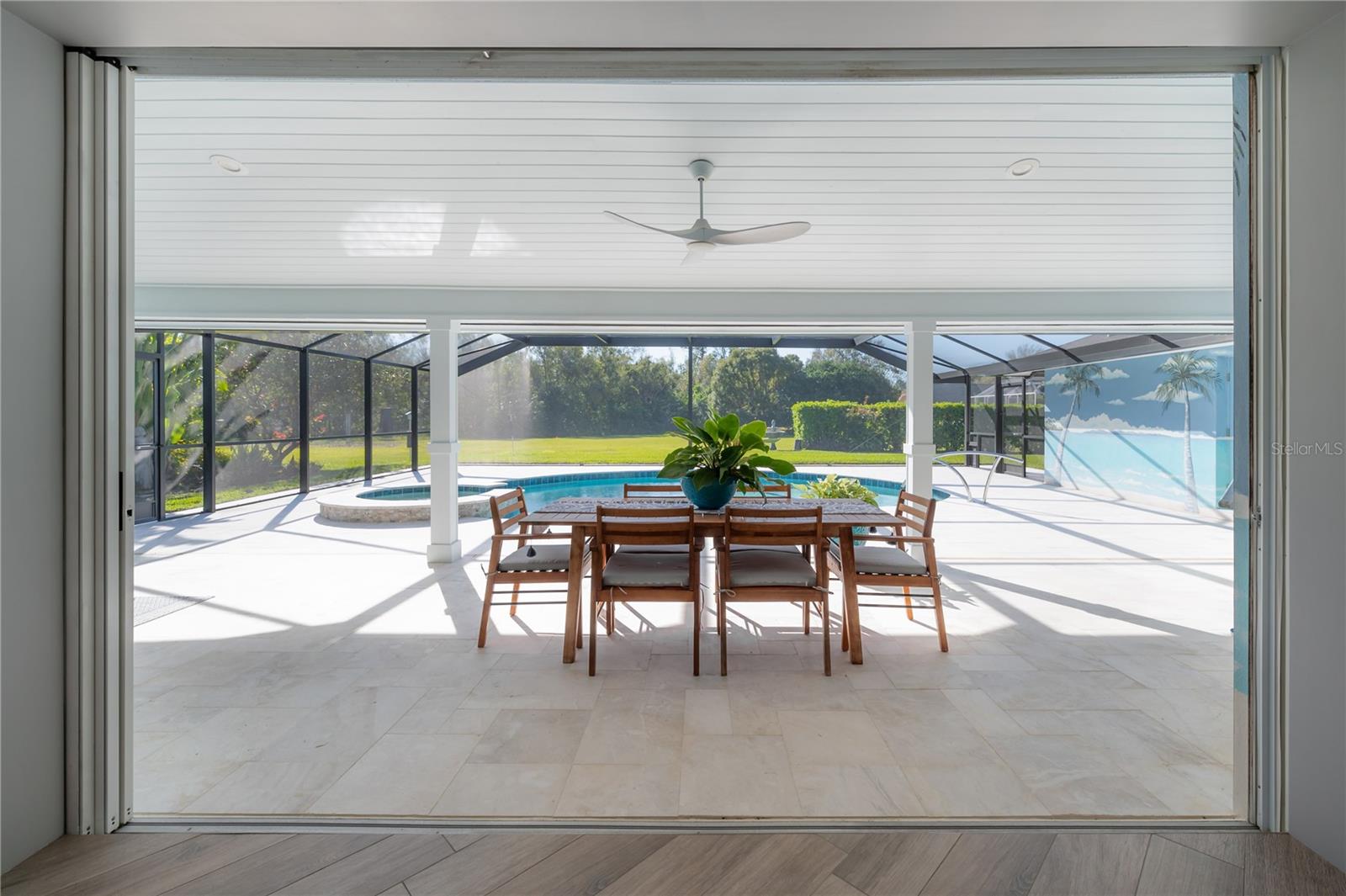 7704 LAKE CYPRESS DR