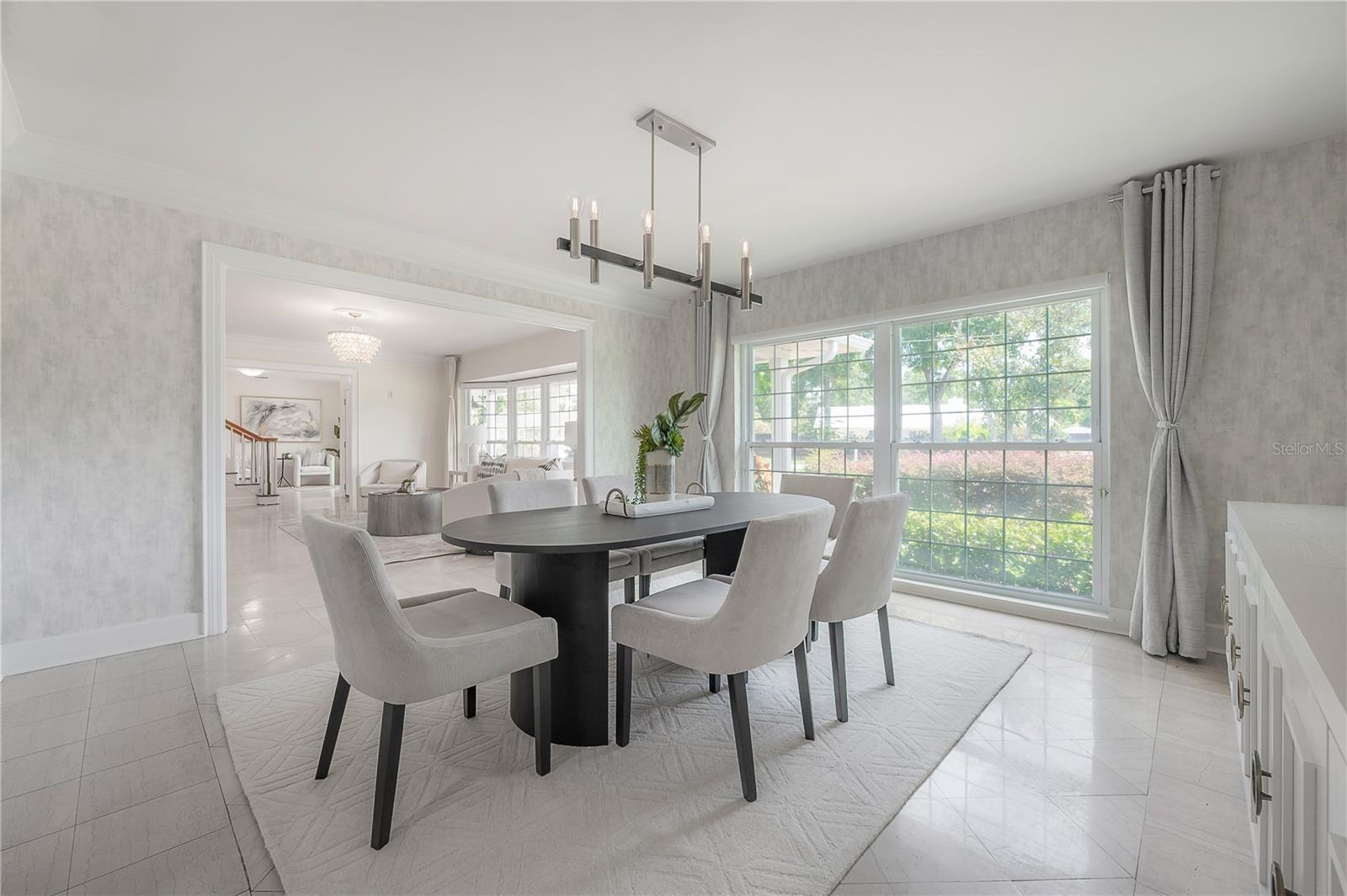 7922 SPRING VALLEY DR