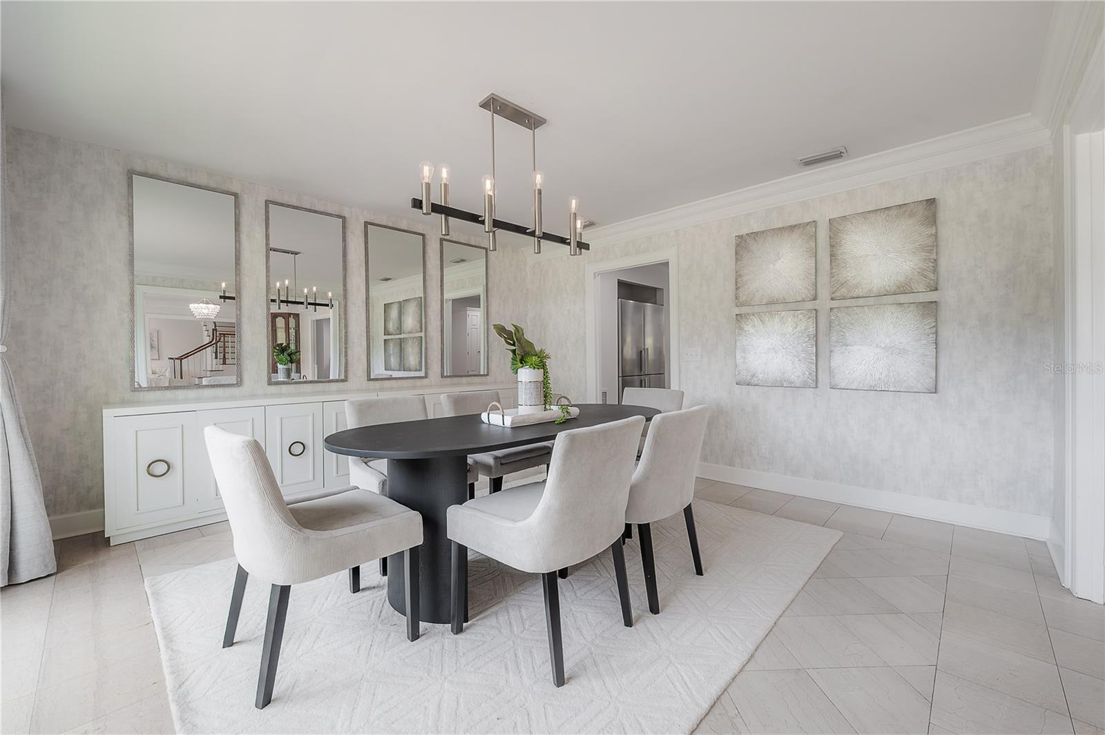 7922 SPRING VALLEY DR