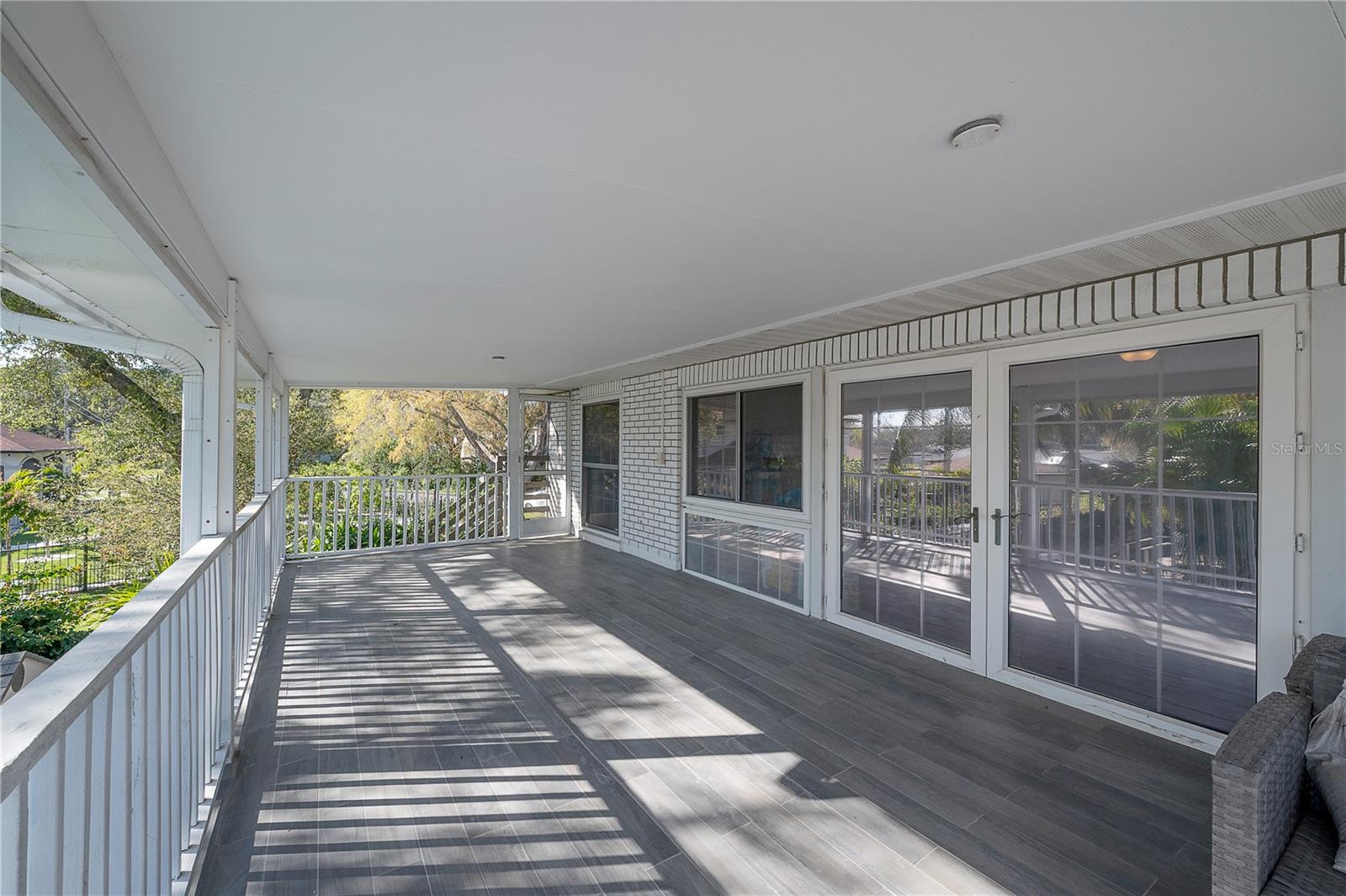 7922 SPRING VALLEY DR