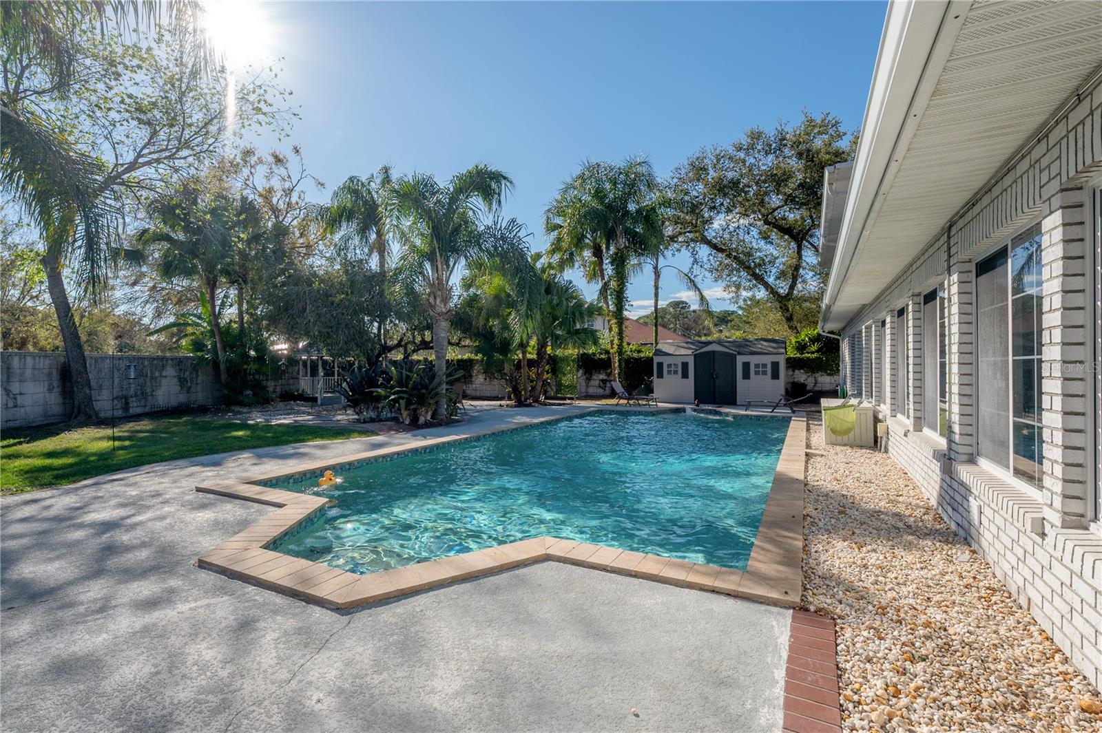 7922 SPRING VALLEY DR