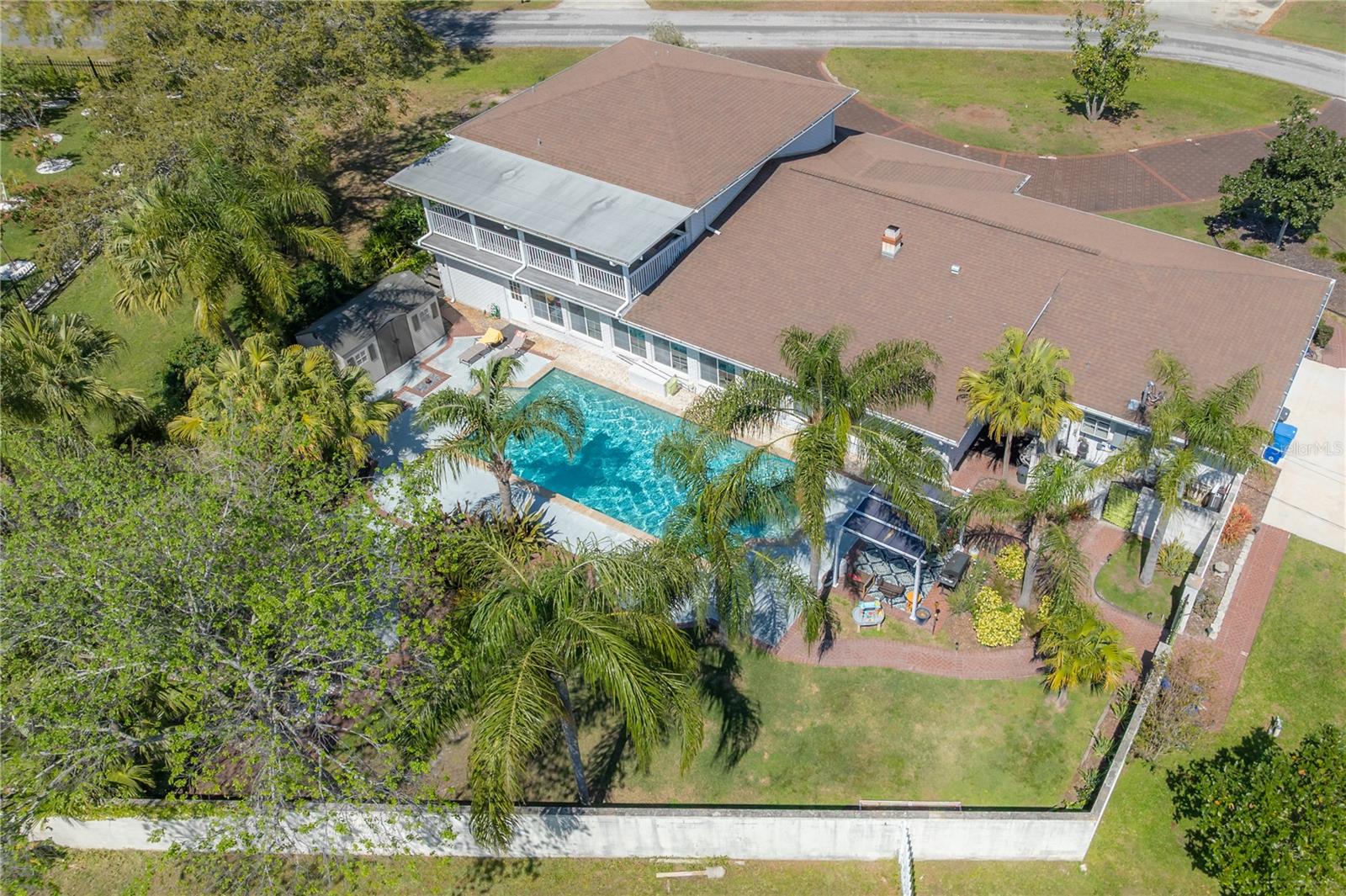 7922 SPRING VALLEY DR