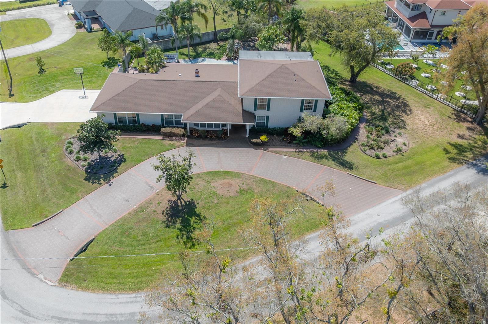 7922 SPRING VALLEY DR