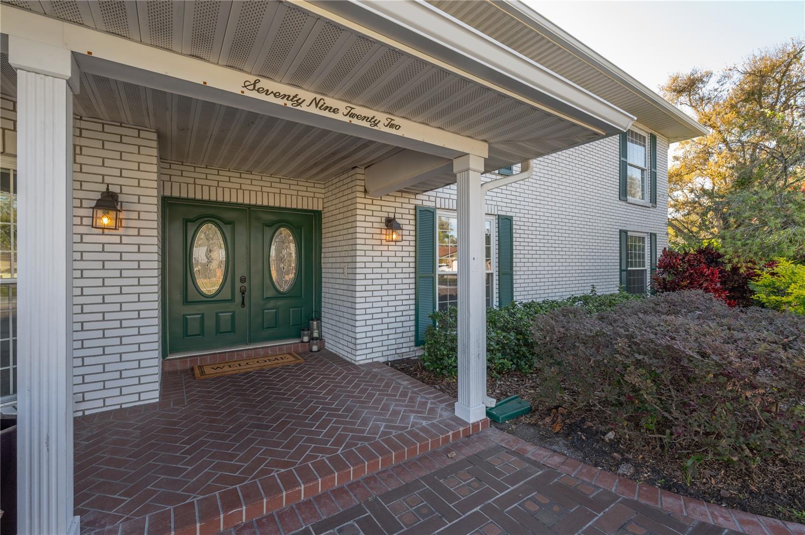 7922 SPRING VALLEY DR