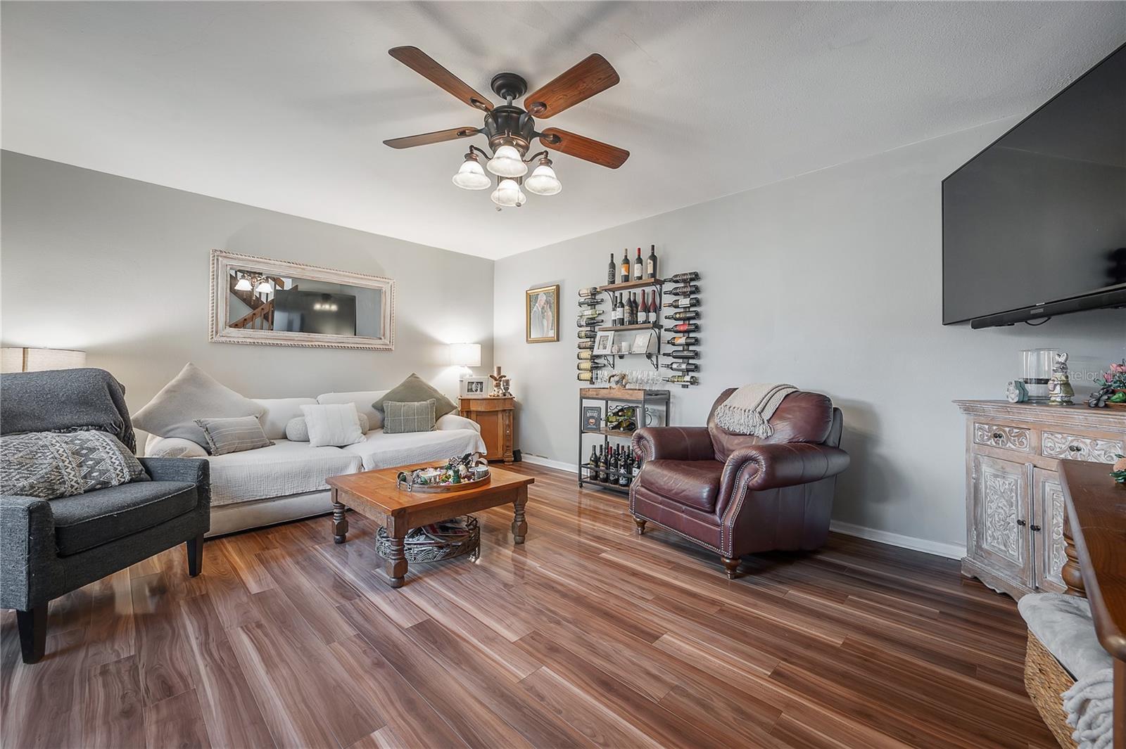 15344 E POND WOODS DR