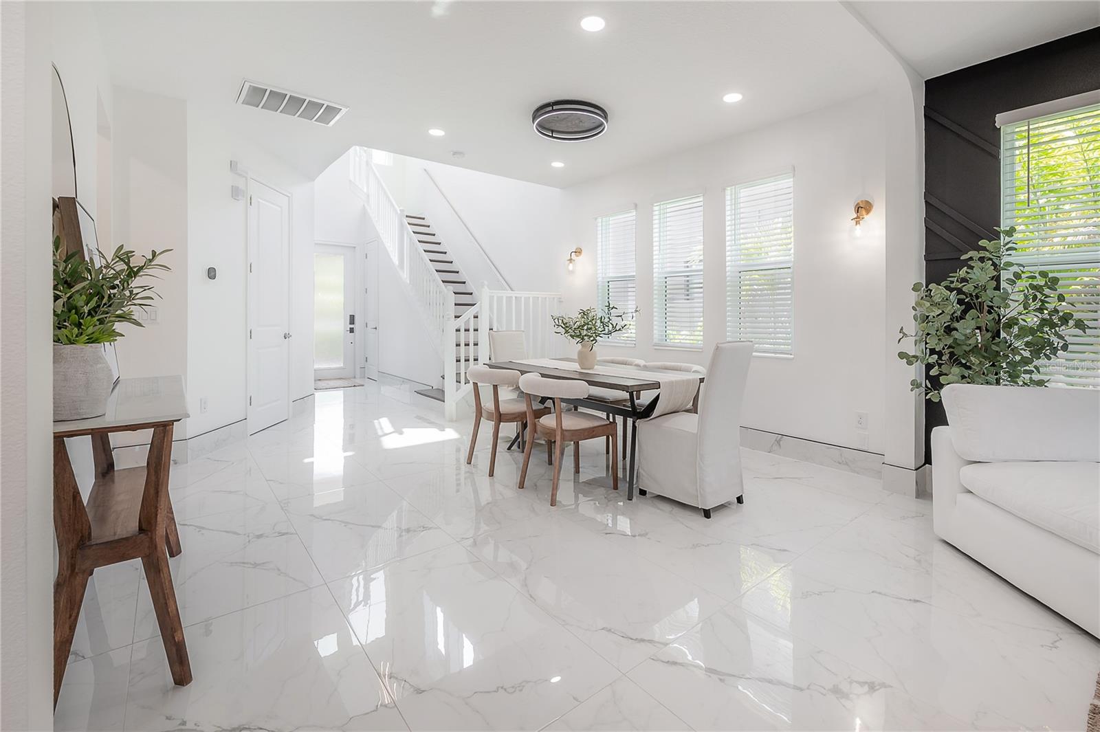 19554 ROSEATE DR