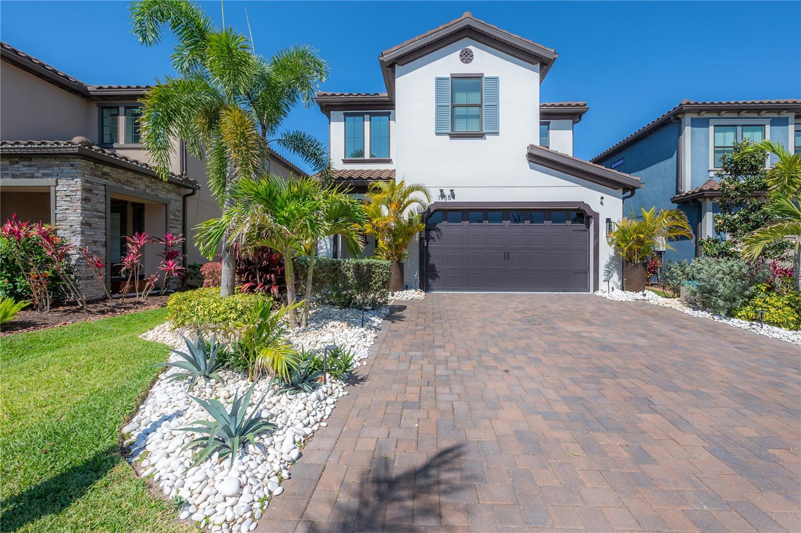 19554 ROSEATE DR
