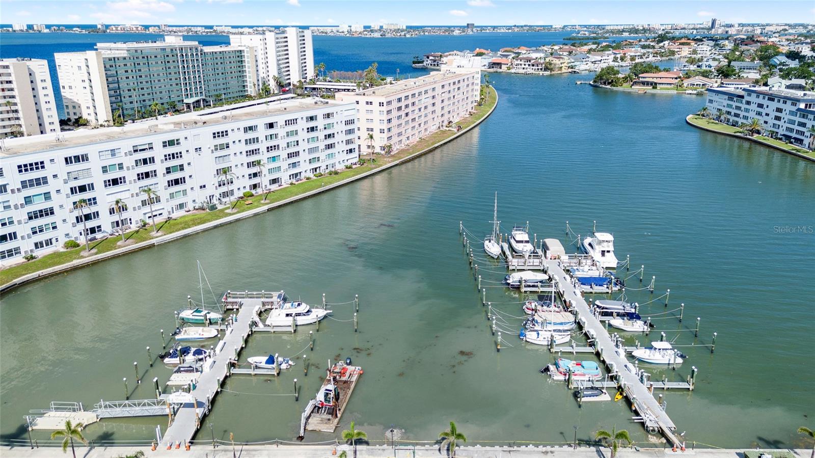 6025 SHORE BLVD S #409