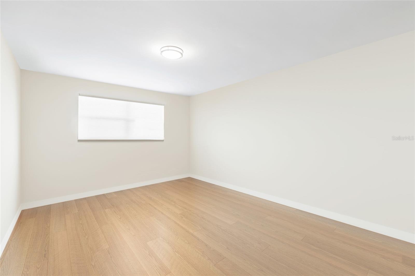 6025 SHORE BLVD S #409