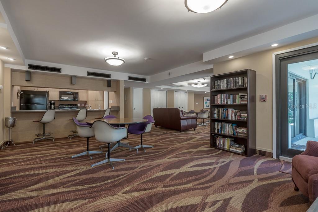 4141 BAYSHORE BLVD #1003