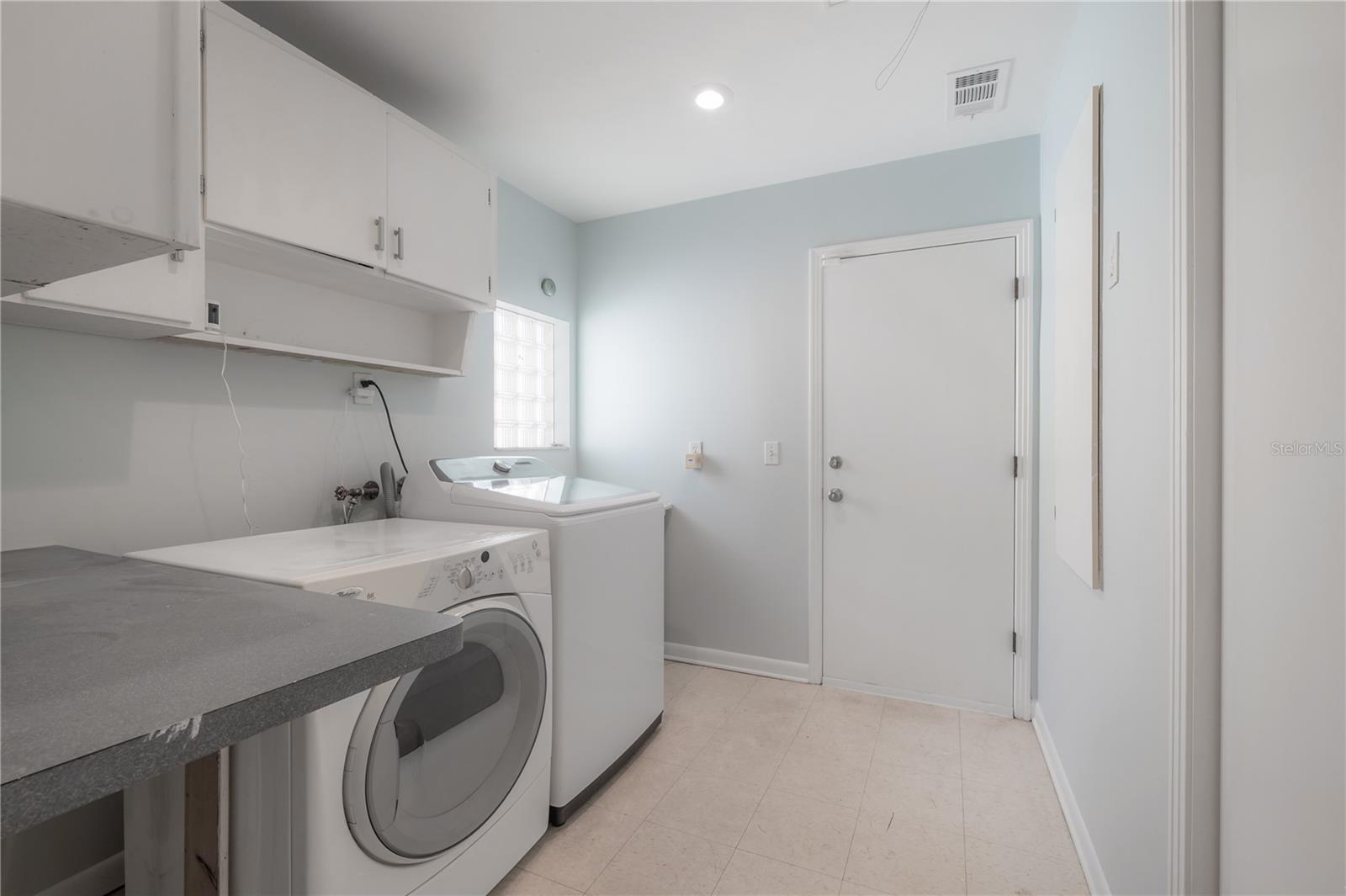 4620 W BEACH PARK DR