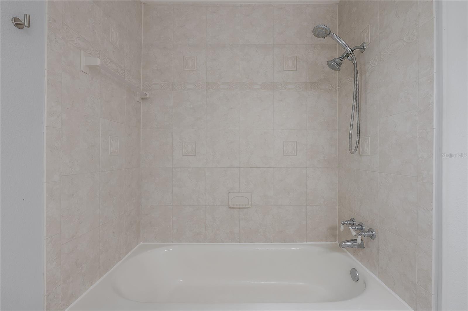 4620 W BEACH PARK DR