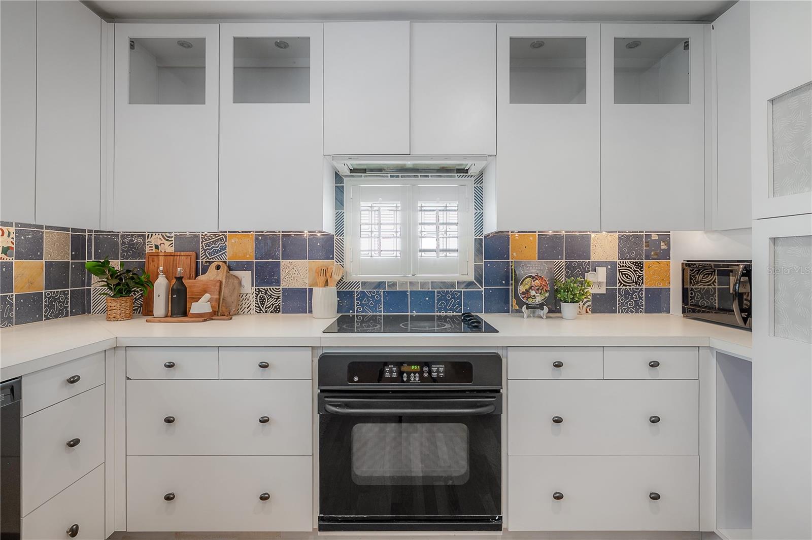 4620 W BEACH PARK DR