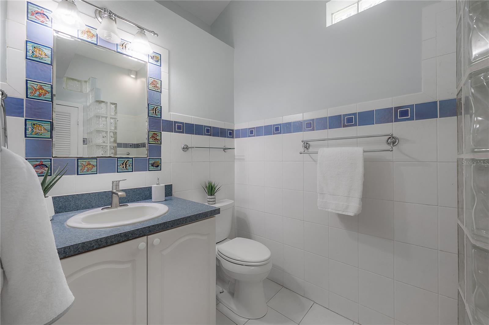 4620 W BEACH PARK DR