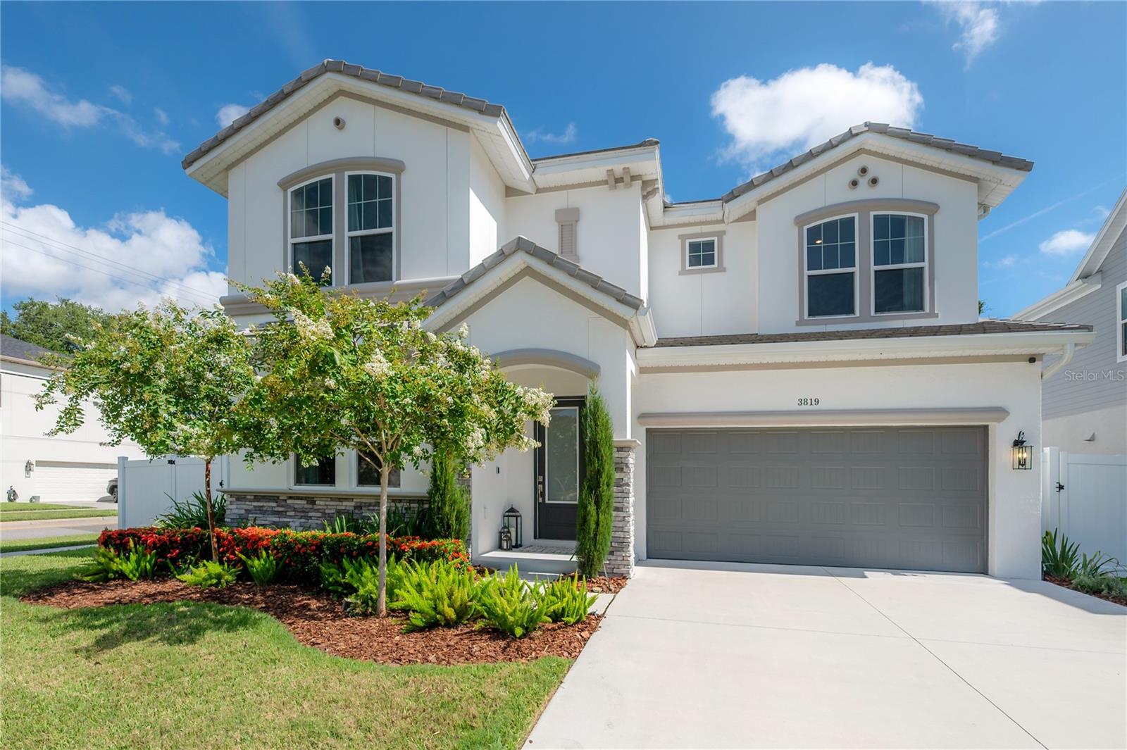 3819 W KENSINGTON AVE