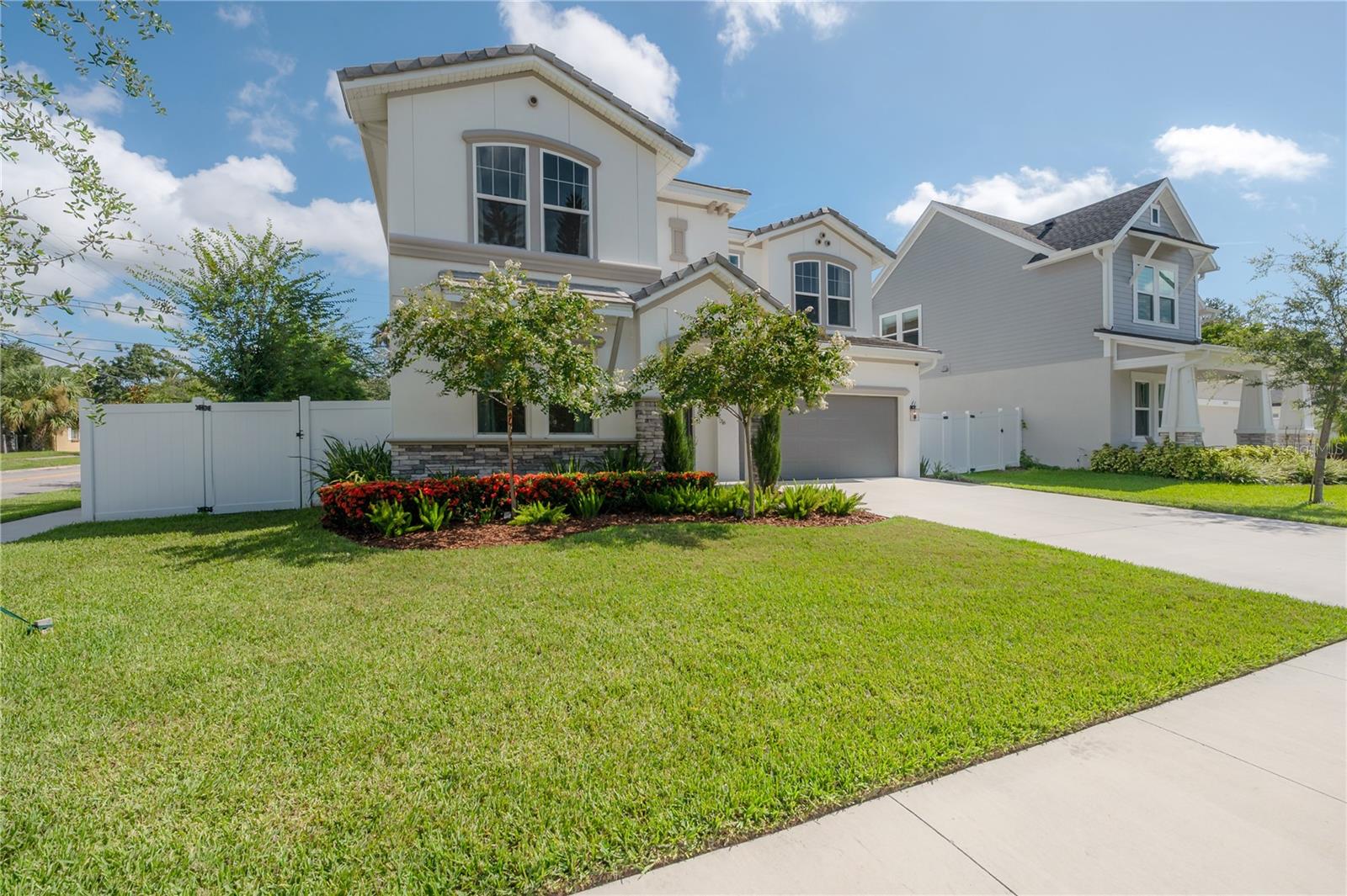 3819 W KENSINGTON AVE