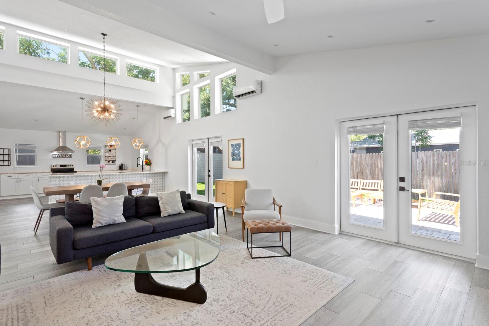 3407 W ROGERS AVE