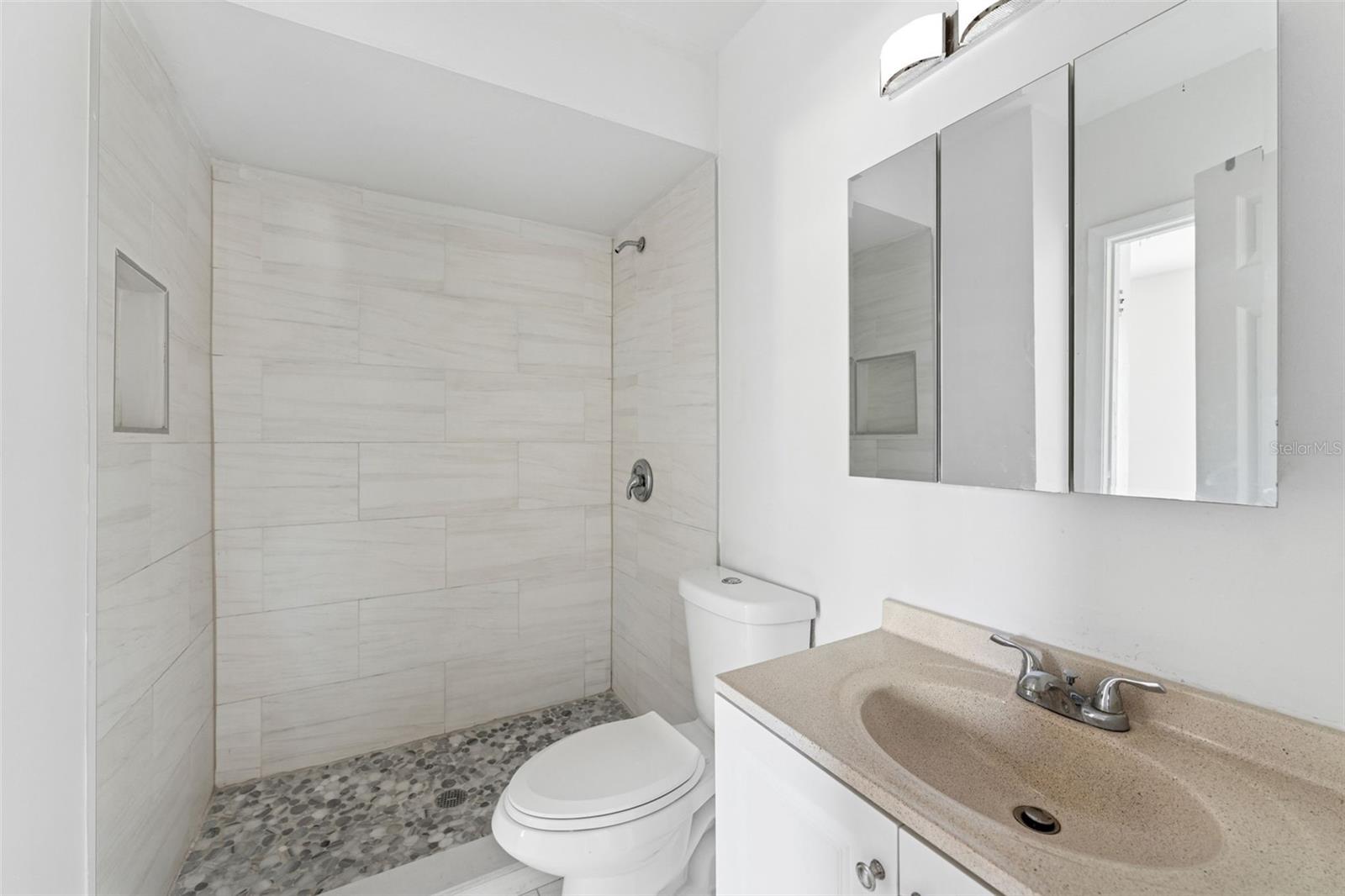 3102 W LEROY ST #A