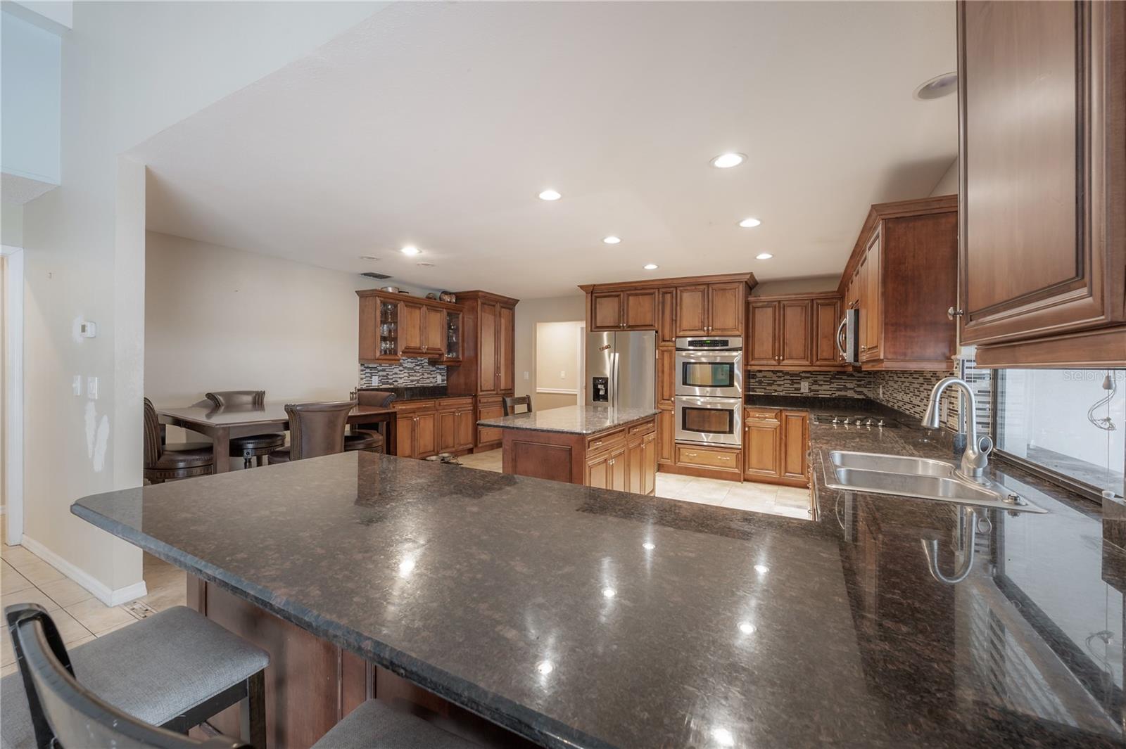 2637 WESTVIEW CT