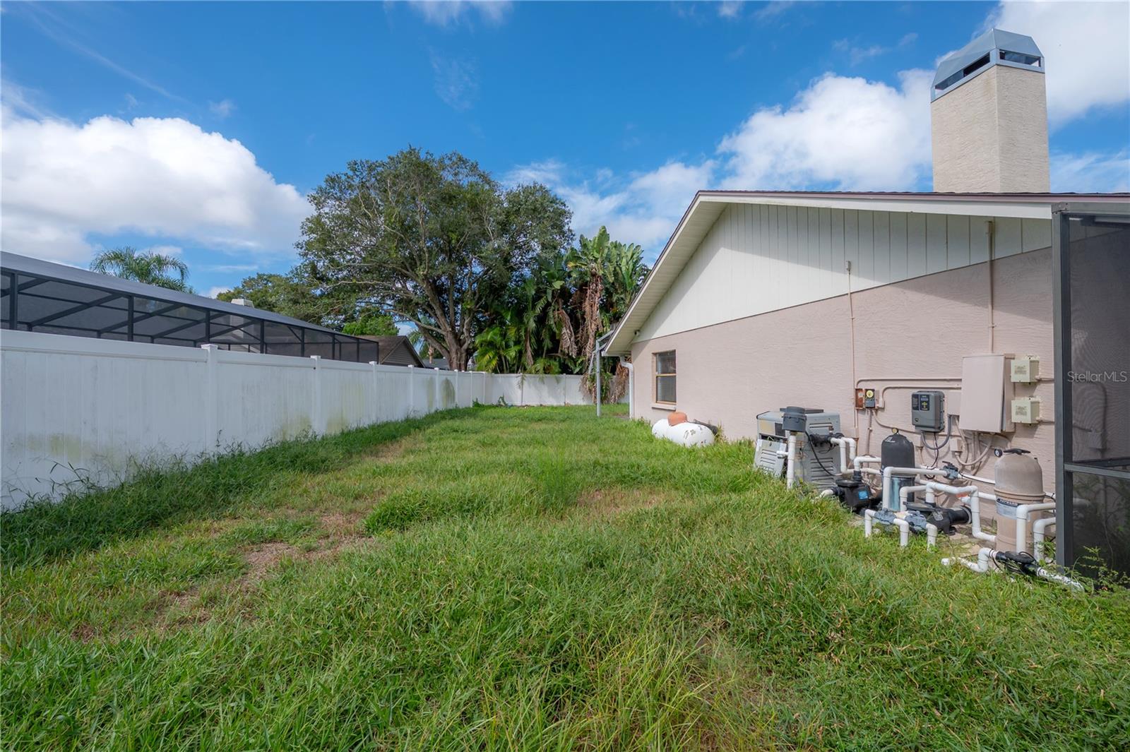 2637 WESTVIEW CT