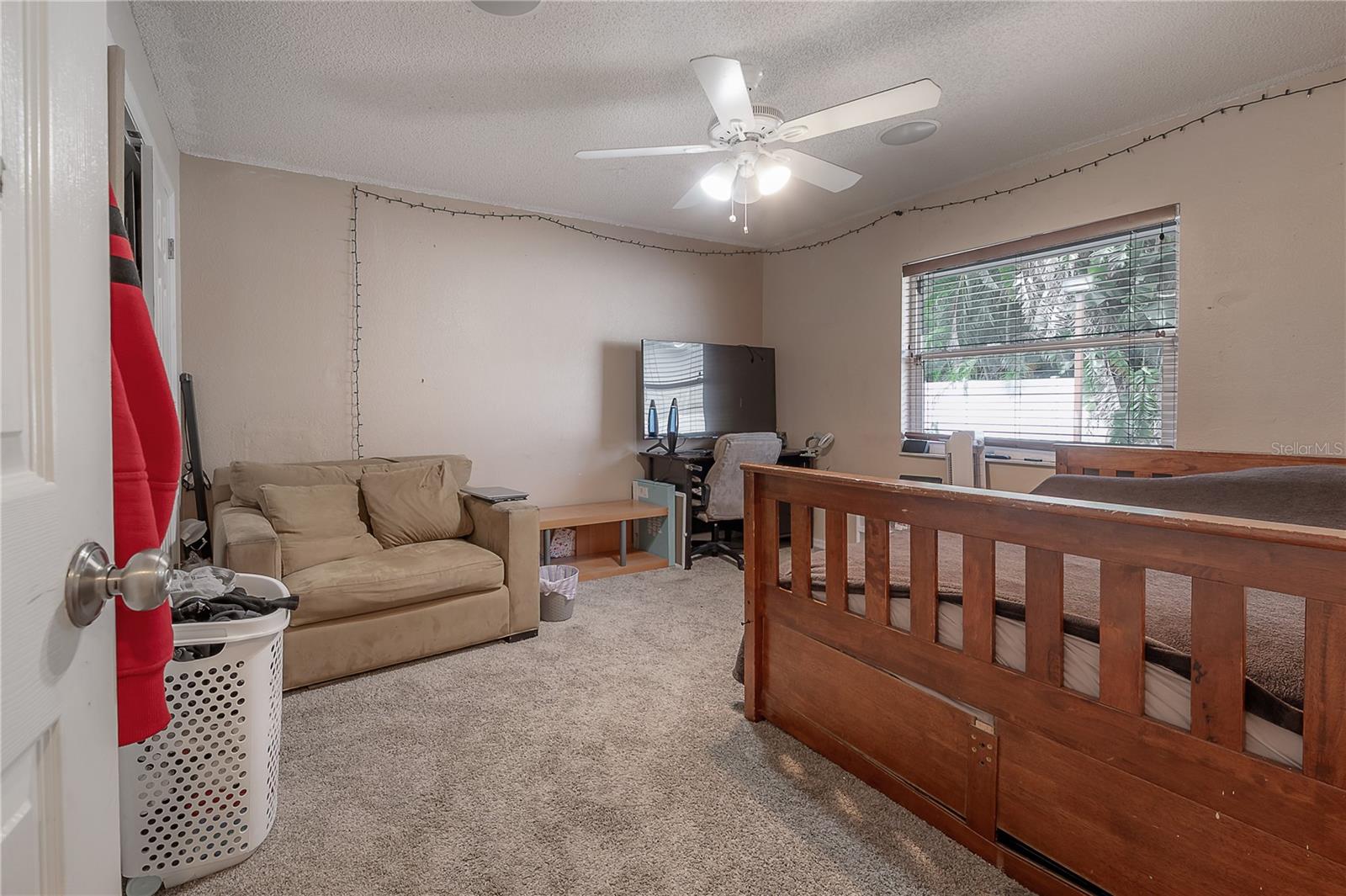 2637 WESTVIEW CT
