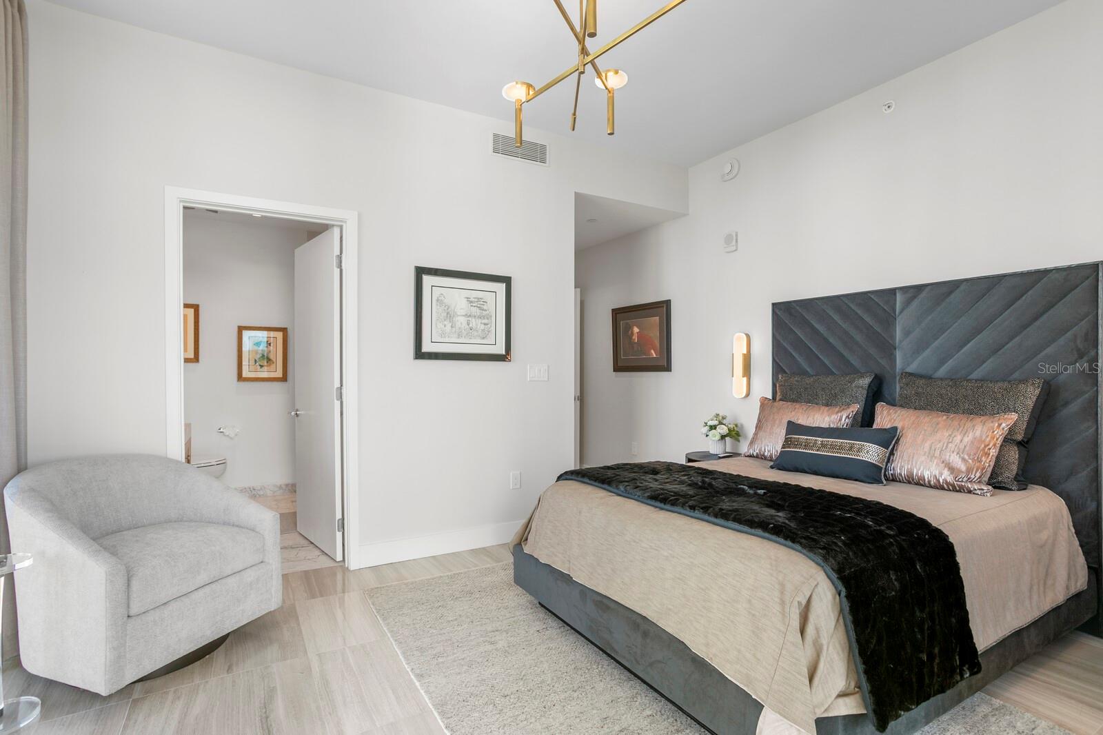 3101 W BAYSHORE BLVD #801