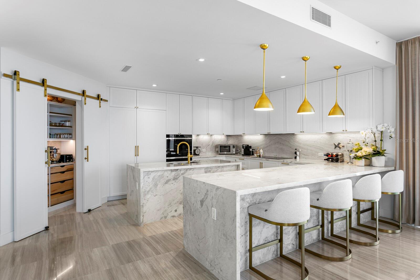 3101 W BAYSHORE BLVD #801