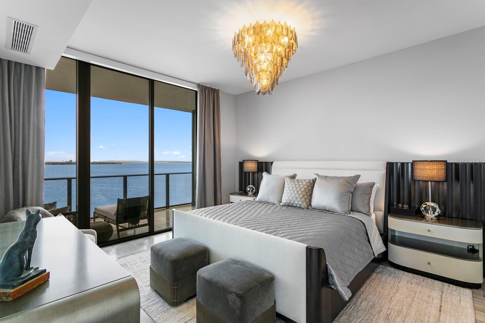 3101 W BAYSHORE BLVD #801