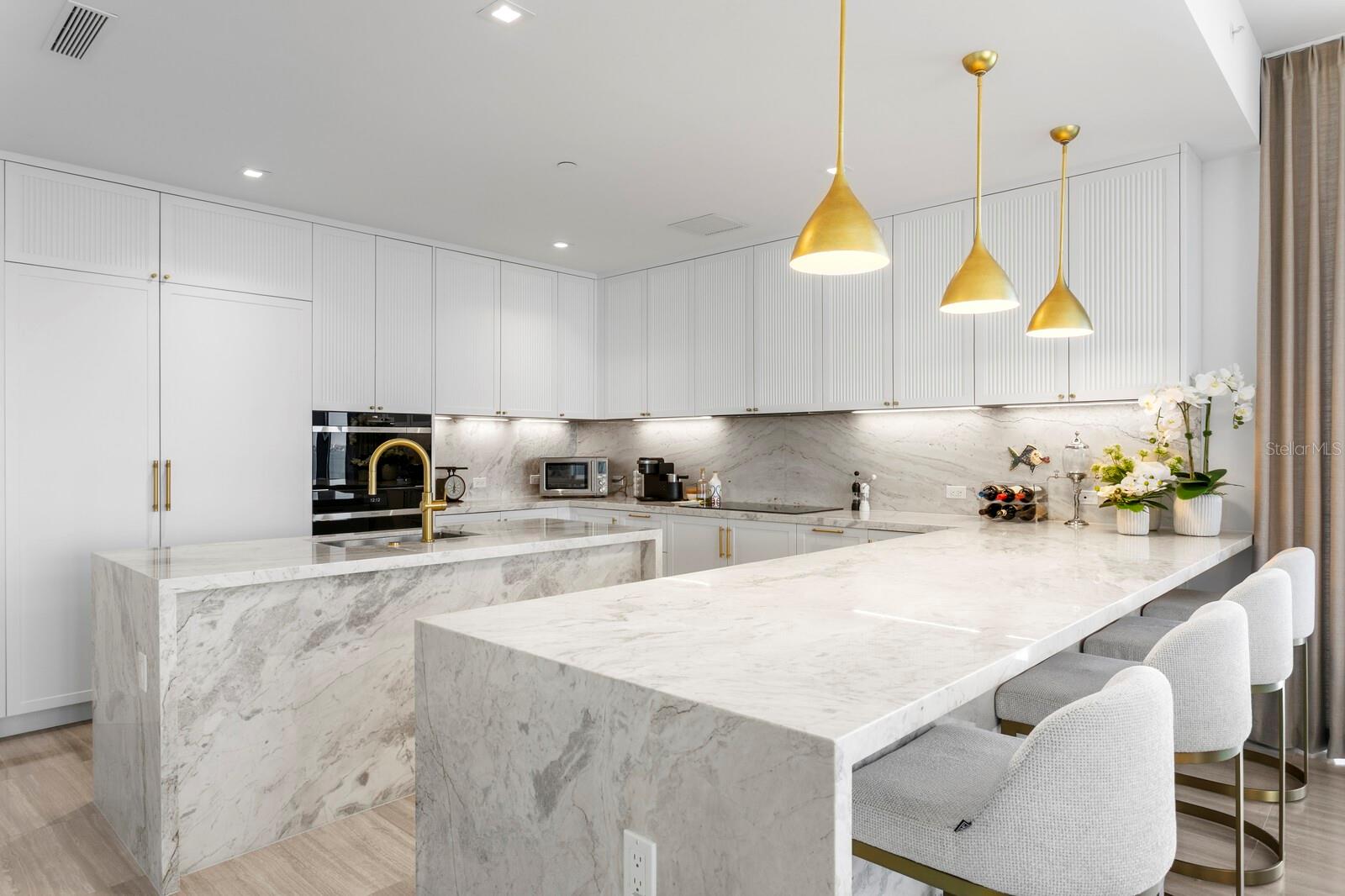 3101 W BAYSHORE BLVD #801