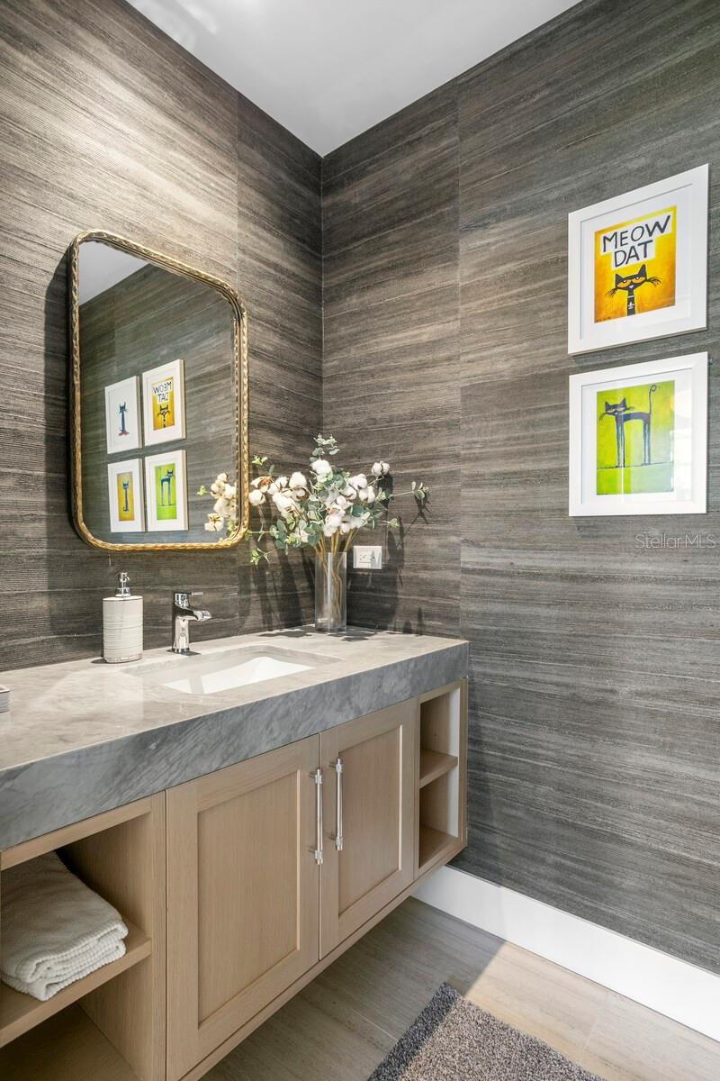 3101 W BAYSHORE BLVD #801