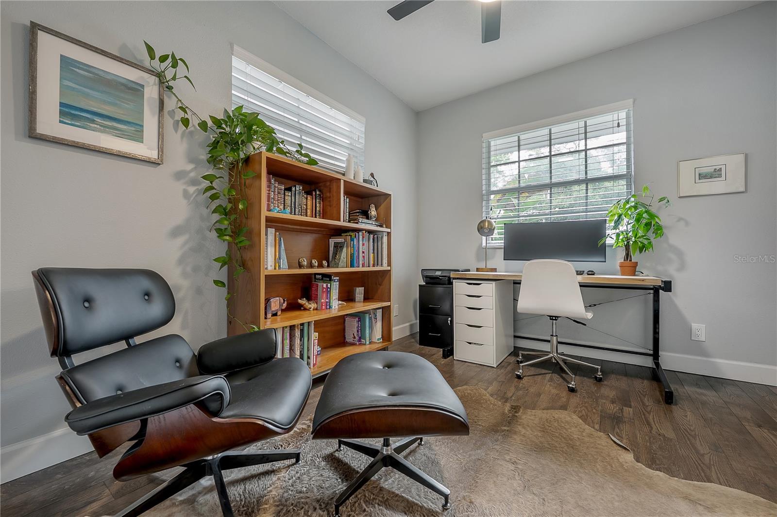 4008 W BAY VILLA AVE