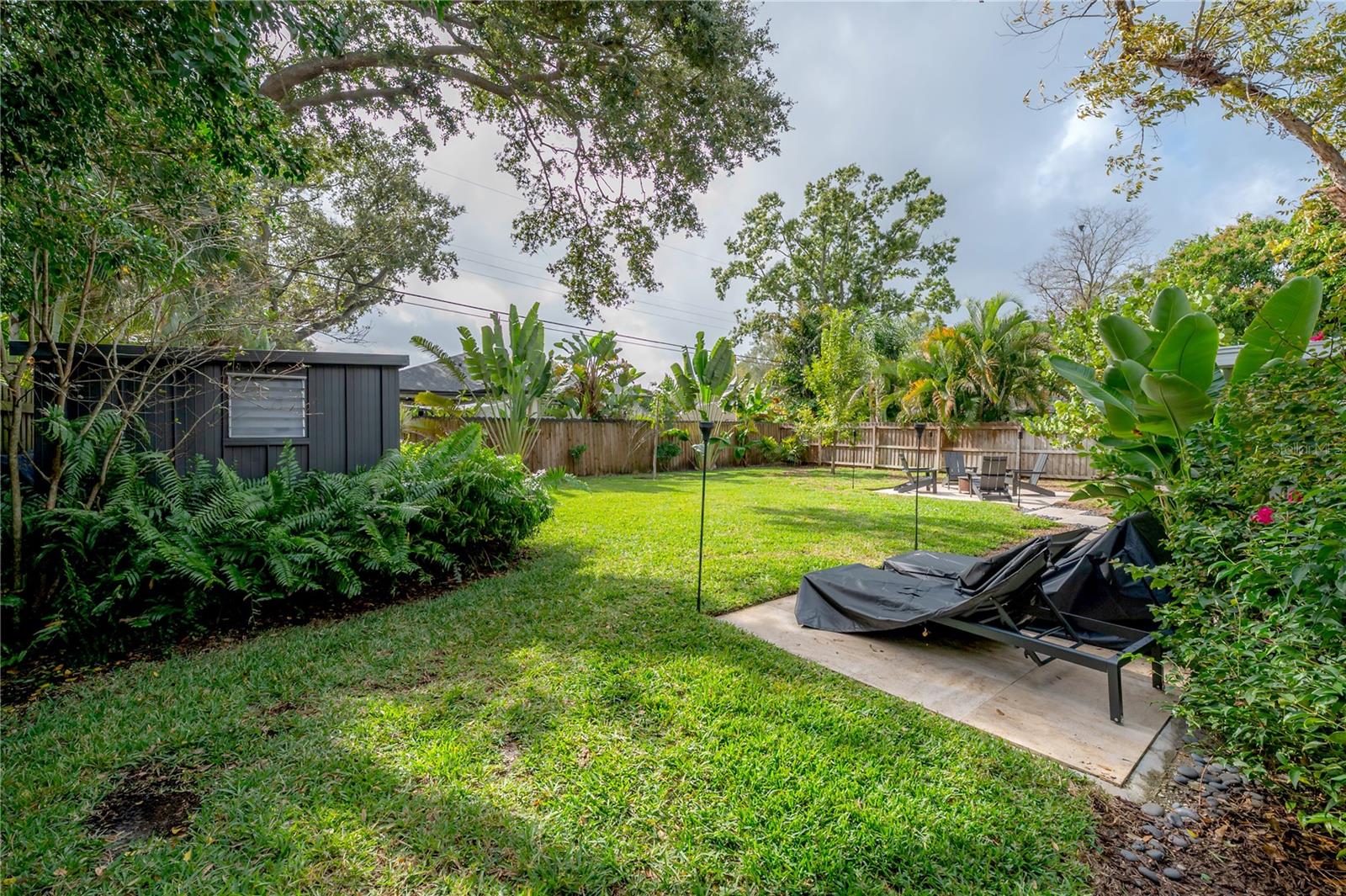 4008 W BAY VILLA AVE