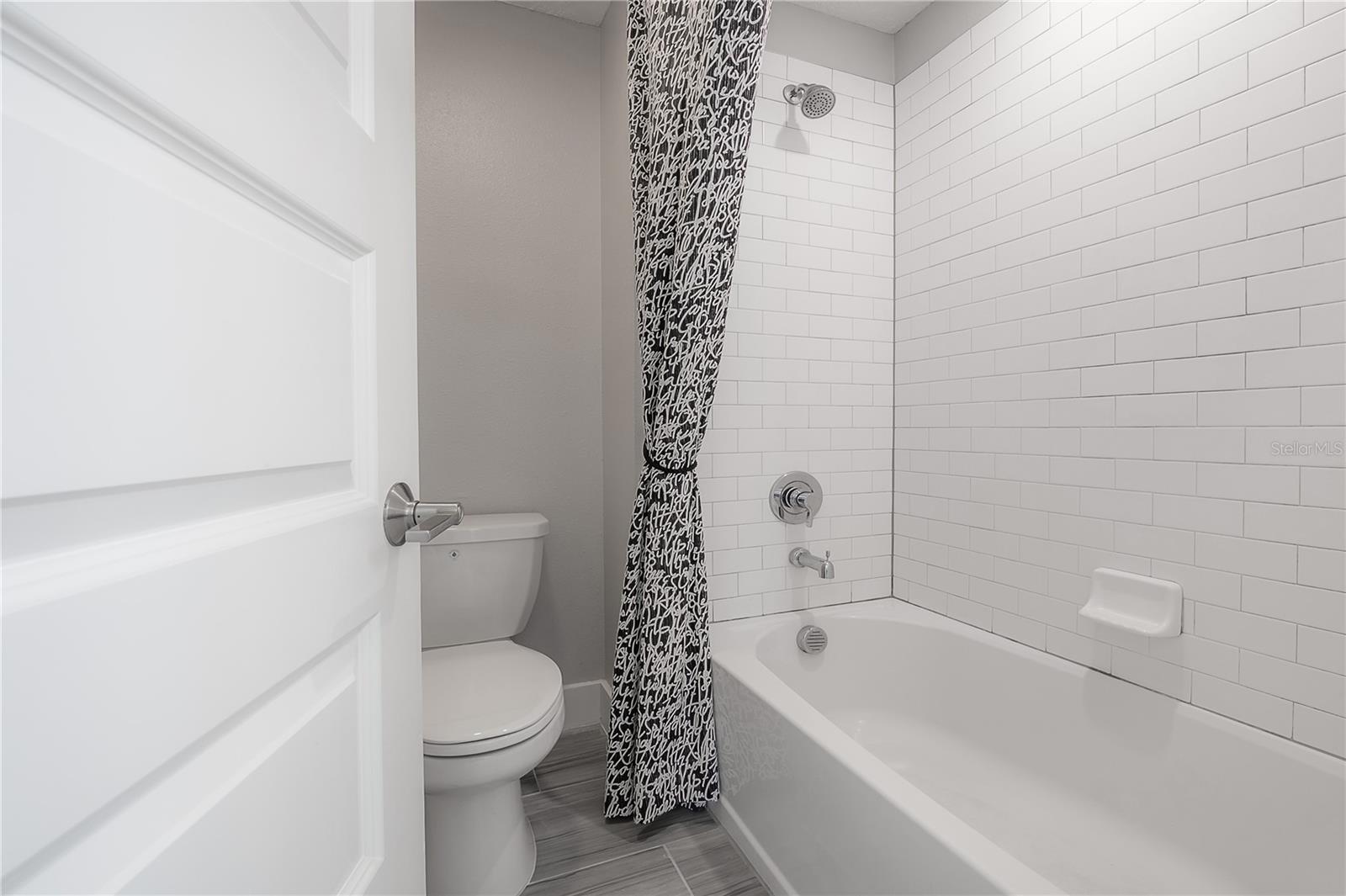 4652 BALLANTRAE BLVD