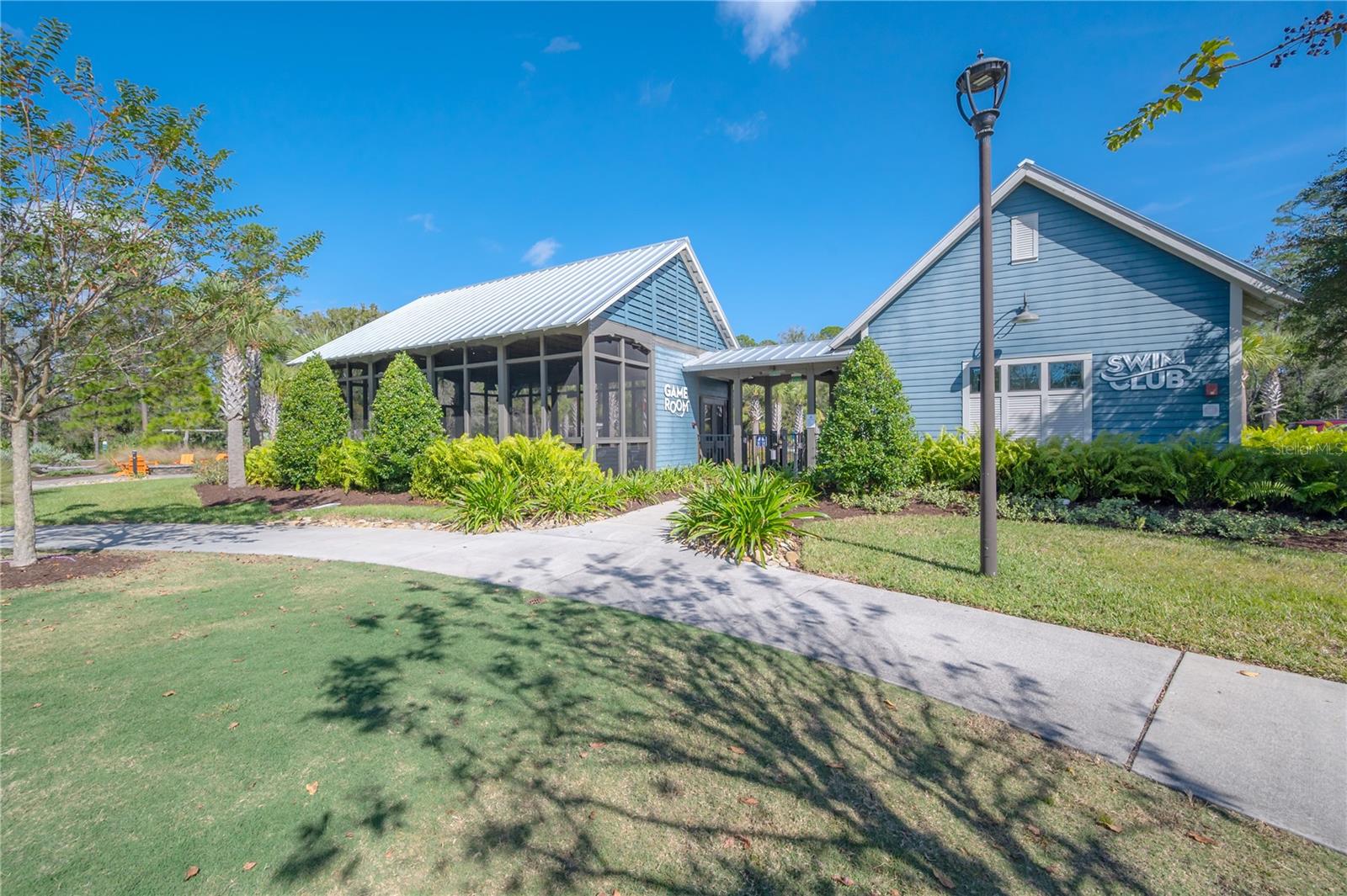 4652 BALLANTRAE BLVD