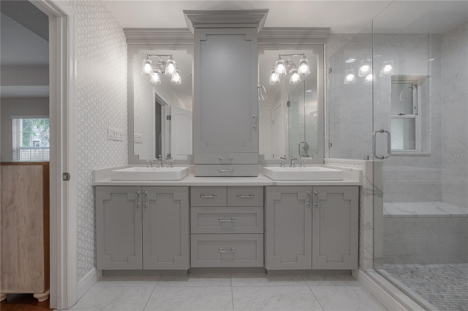 3108 W VILLA ROSA ST