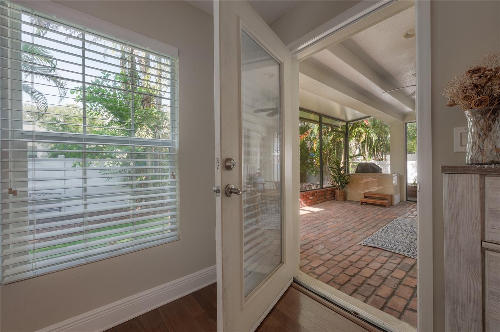 3108 W VILLA ROSA ST