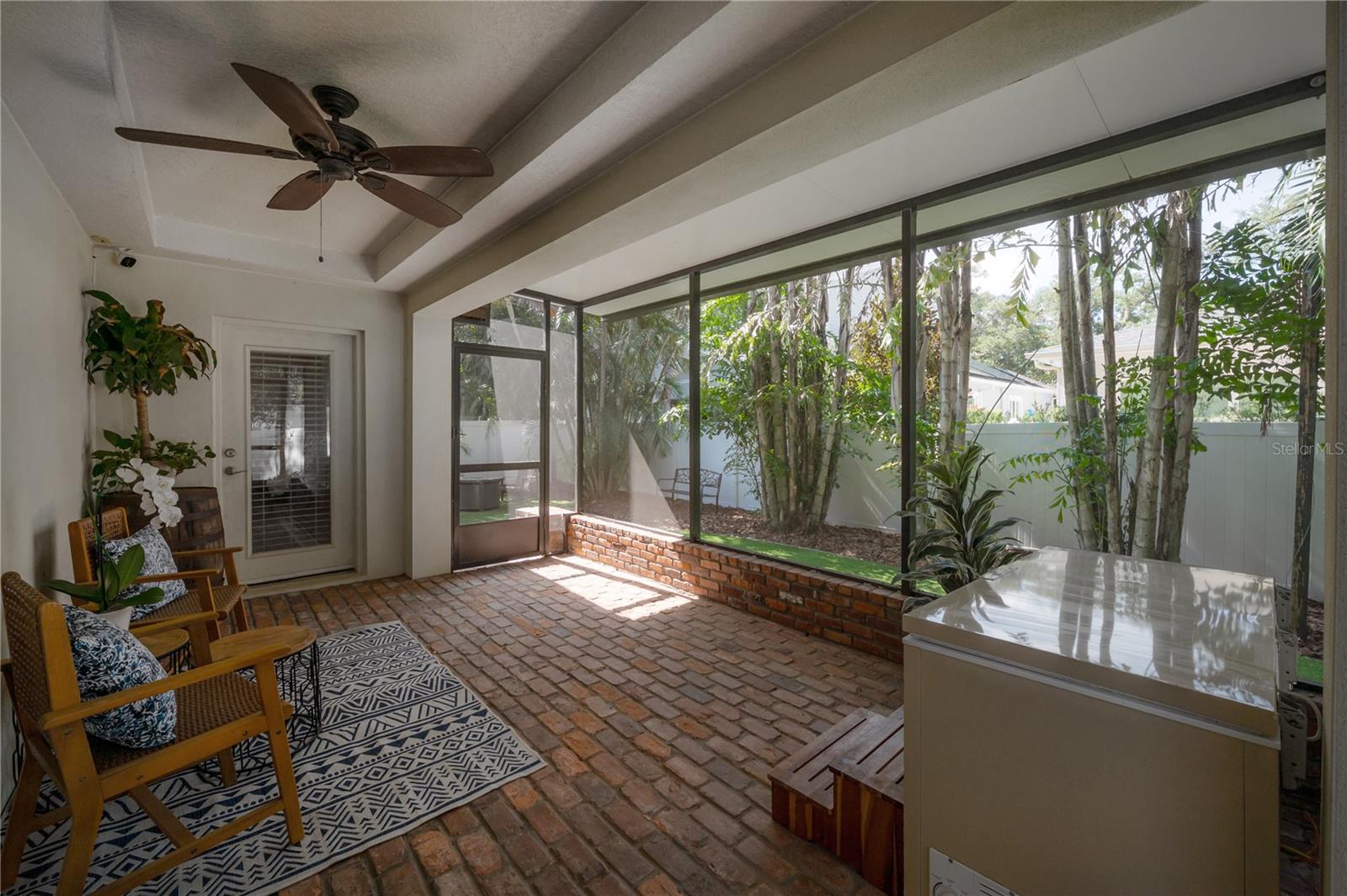 3108 W VILLA ROSA ST