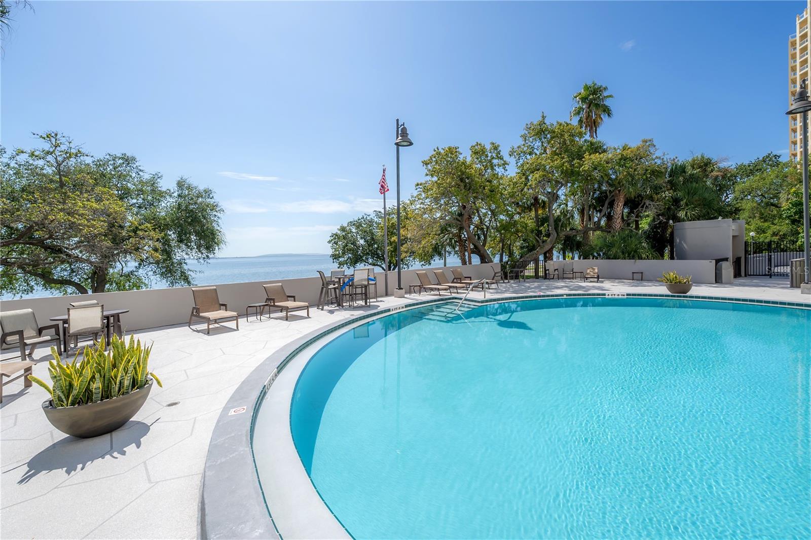 4141 BAYSHORE BLVD #1003