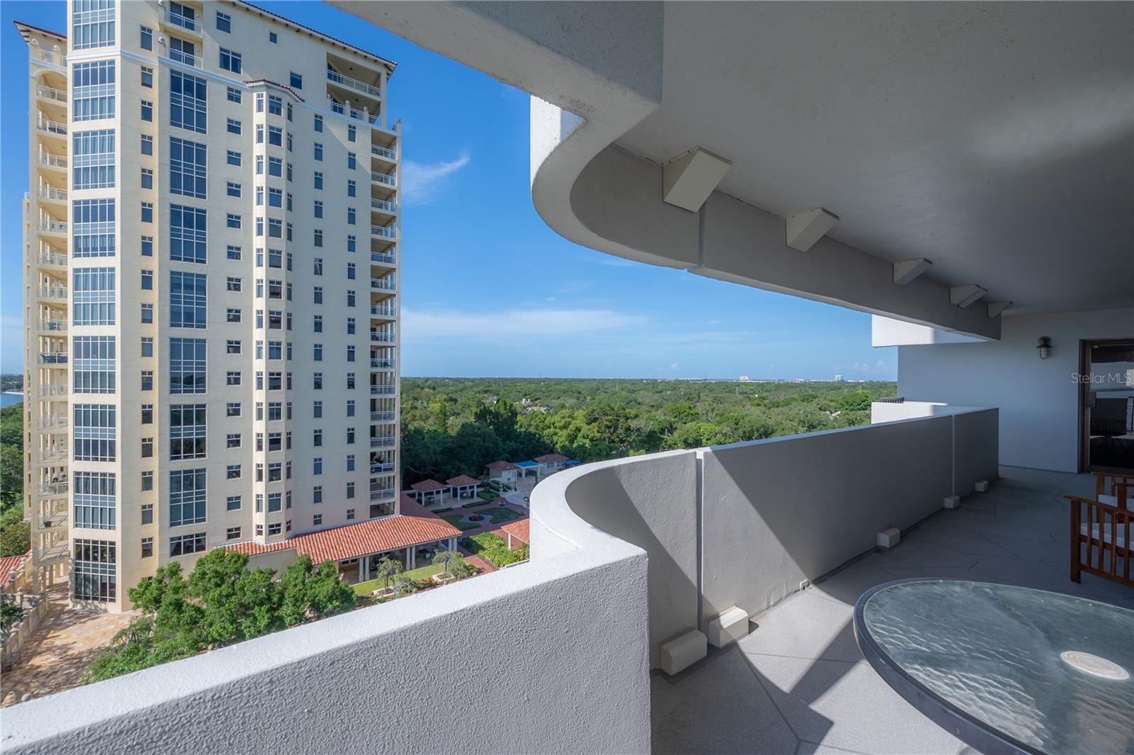 4141 BAYSHORE BLVD #1003