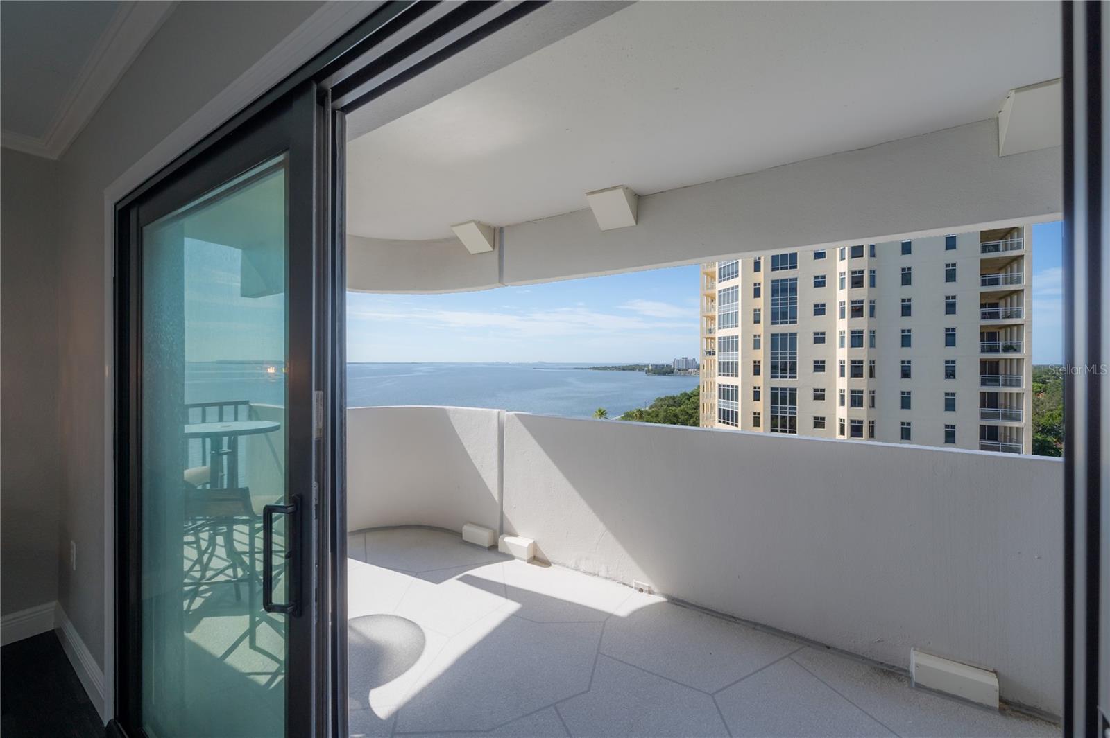 4141 BAYSHORE BLVD #1003