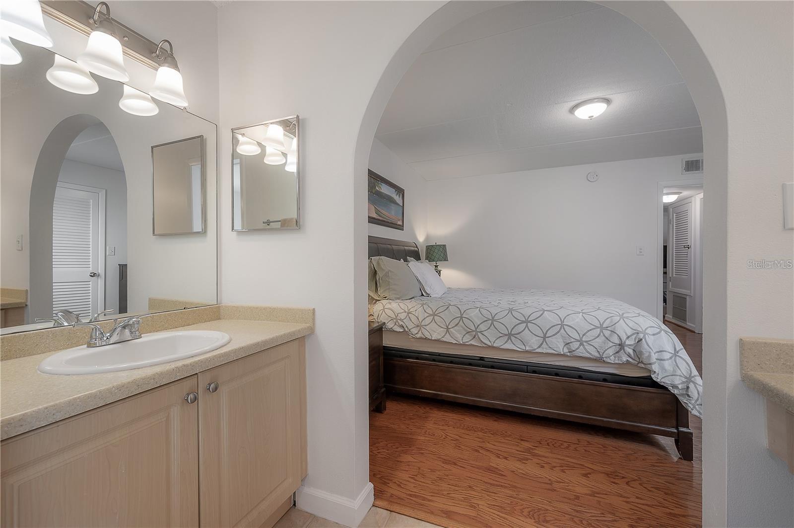 107 S OBRIEN ST #218