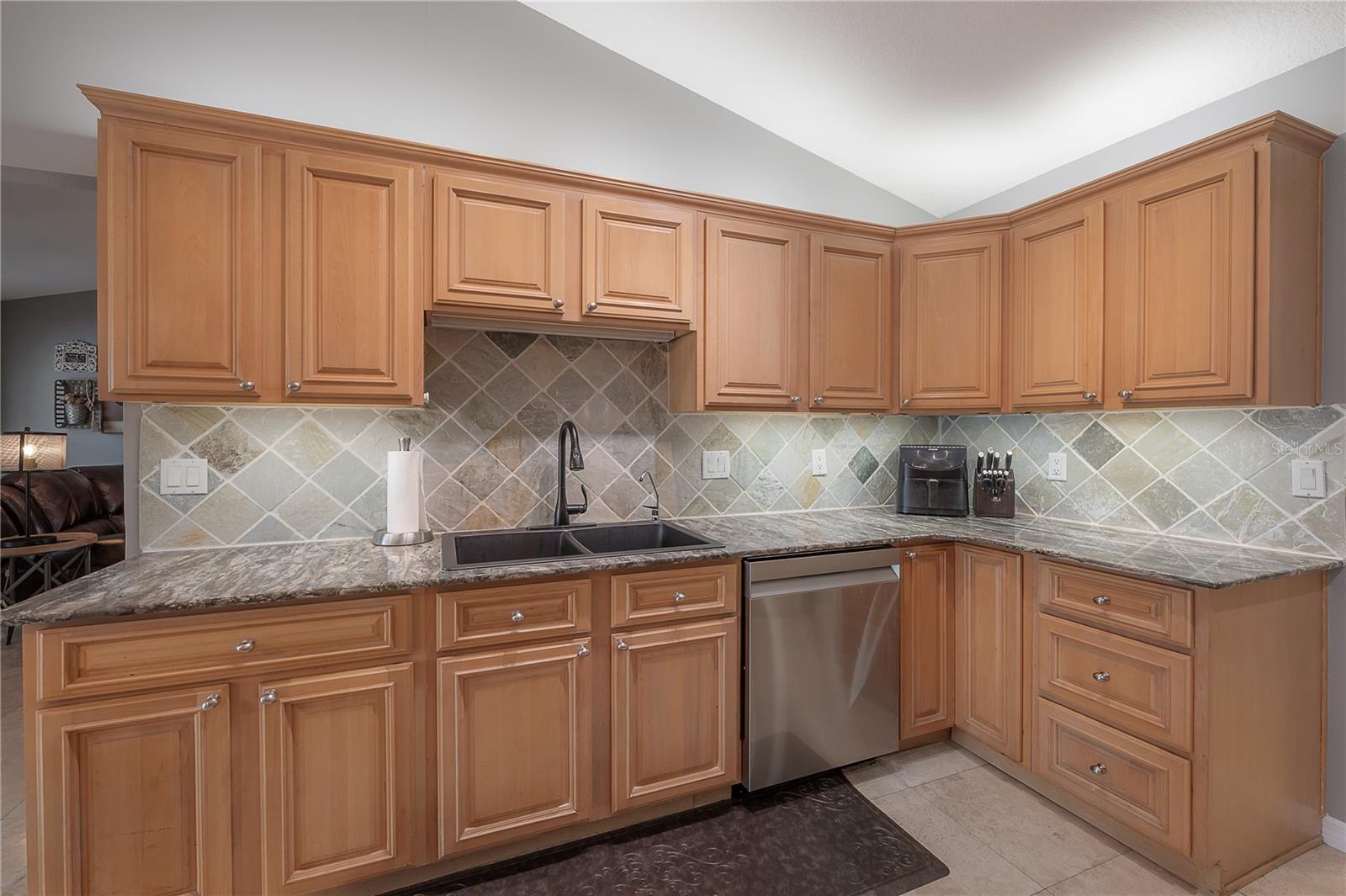 29246 RHODIN PL