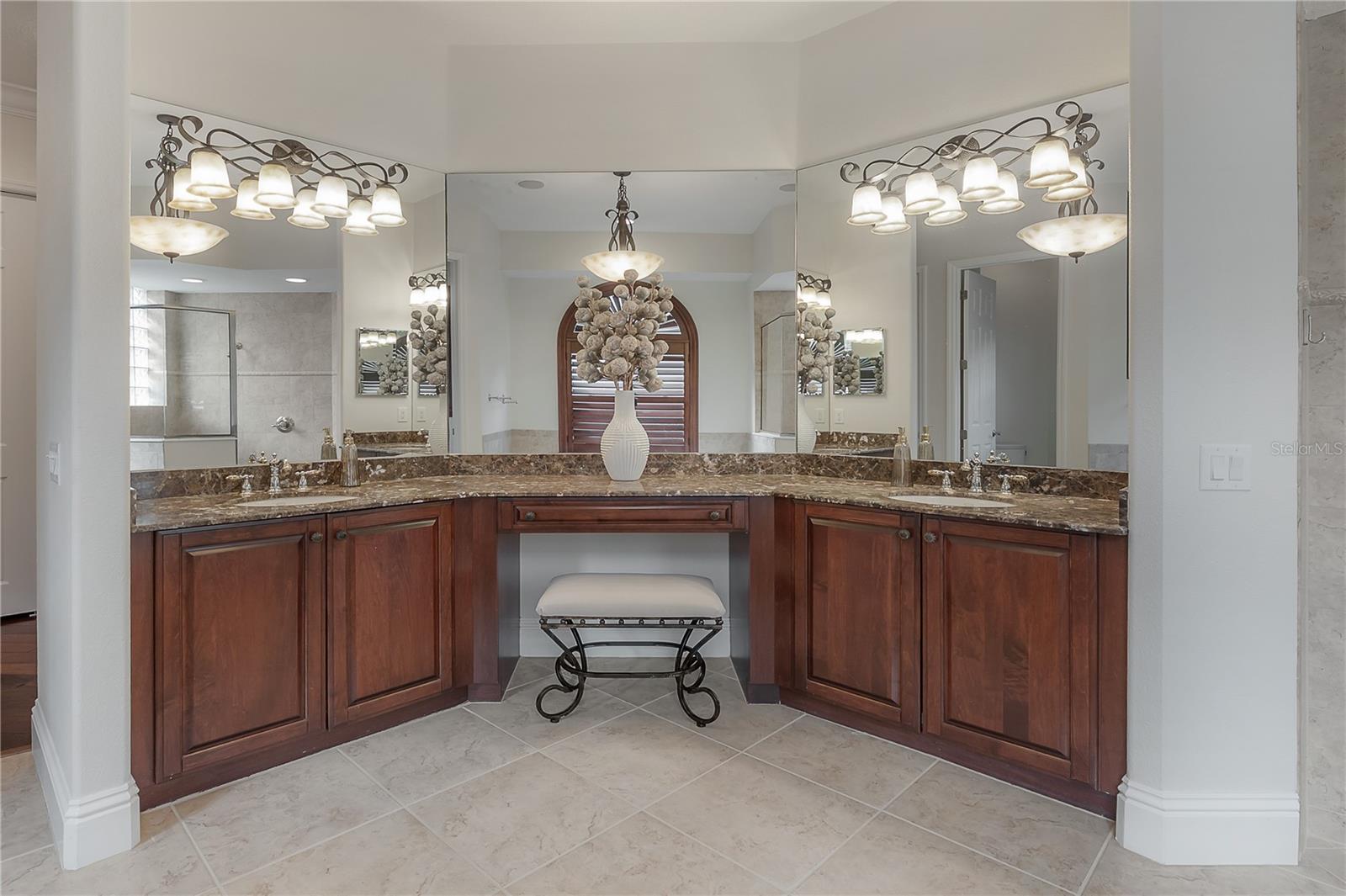 21228 N QUIET HAVEN CT
