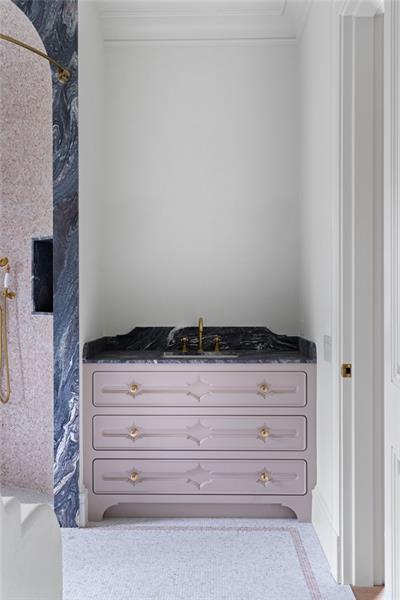 41 Blackland Road NW