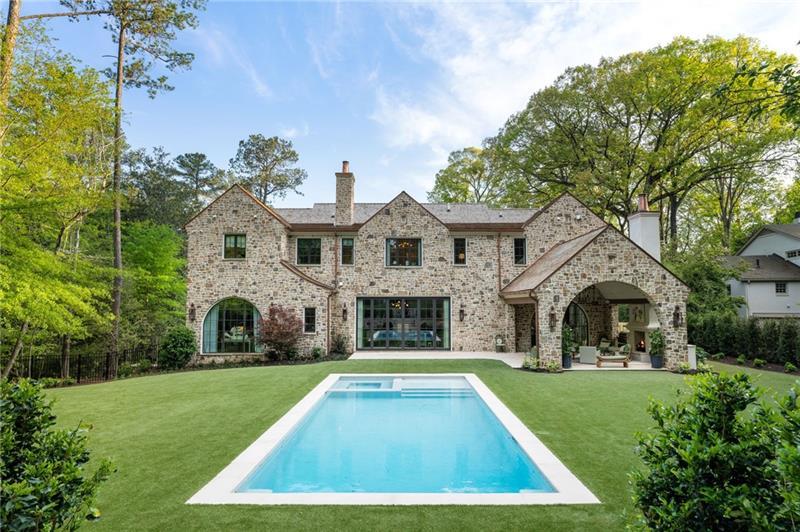 41 Blackland Road NW