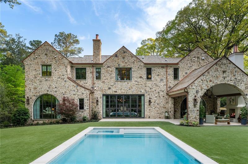 41 Blackland Road NW