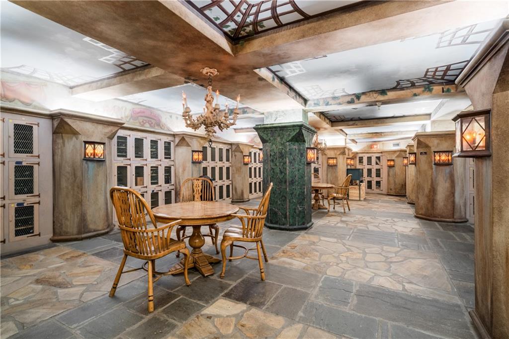 2660 Peachtree Road NW Unit 36F