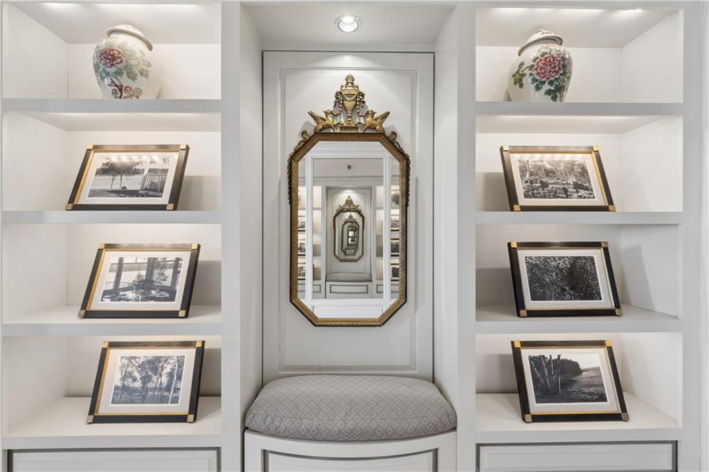 2660 Peachtree Road NW Unit 36F